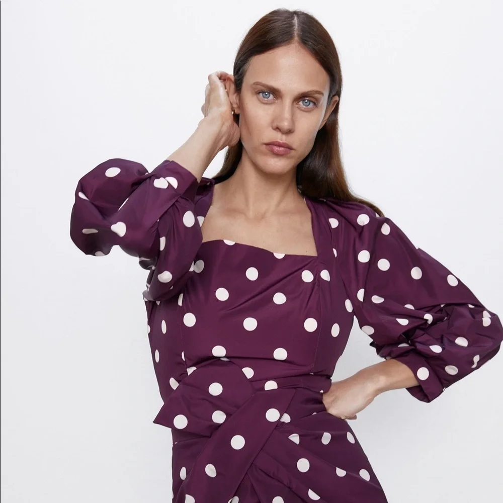 NWT. Zara Polka Dots Taffeta Blouse. Size S.